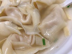 刀鱼馄饨-老半斋(福州路店)