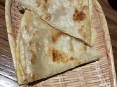 -东来菜馆•手抓海鲜家常菜•海鲜锅贴(鸽子窝店)