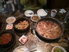 -猪啊牛呀羊啊铜盘烤肉(正大广场店)