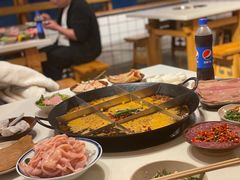 -岗上渣渣老火锅(两路口店)