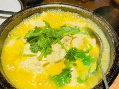 石锅煨本地豆腐-Local泰莲庭(虹鳟鱼店)
