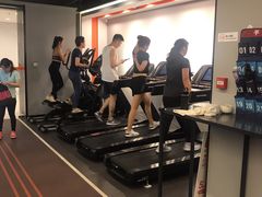 -乐刻运动健身(同曦假日百货店)