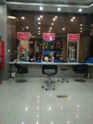 -Bollins波林丝•专研护发中心