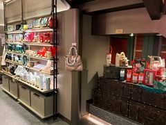 -星巴克臻选(上海今潮8弄店)