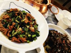 -蔼若春.传承三十年云南菜(金碧公园店)