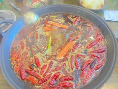 -黄潇洒老火锅(九眼桥宏济巷店)