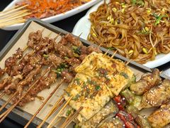 -蚝美人·生蚝海鲜烧烤(茶花园店)