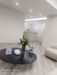 -HEYAN荷妍专业脱毛连锁机构