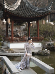 -懿沉香中式嫁衣礼服秀禾服龙凤褂马来褂旗袍总店