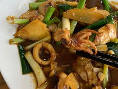 酱爆鱿鱼筒-红月湾海鲜饭店•沙滩海景(双月湾店)