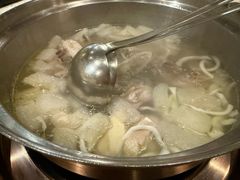 -润园四季椰子鸡火锅(海上世界店)