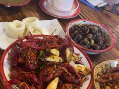 -冶建镜子·老南昌大排档·江西虾王(总店)