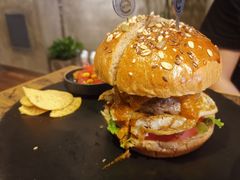 -HIGH FIVE哈福手工汉堡(桂林路店)