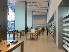-Apple零售店(华贸购物中心店)