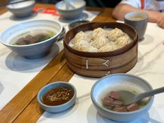 -馋三尺蟹粉小笼(人民广场店)