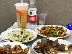 绿豆粥-蓝精灵饺子店