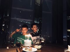 -唐拉雅秀酒店-西锦汇空中BBQ·思创餐厅