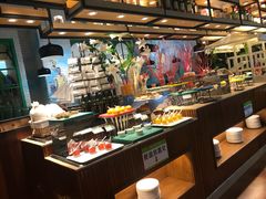 自助取餐区-亚马逊环球美食百汇(新城吾悦广场店)