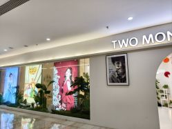-Two  Monkeys 孕婴写真馆(龙华店)
