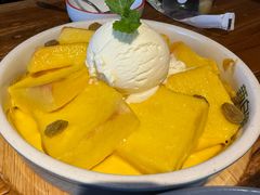 冰淇淋烤布雷-新白鹿餐厅(银泰西湖文化广场店)