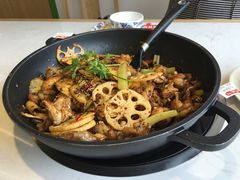 干锅牛蛙-蛙蛙叫干锅年代(簋街总店)