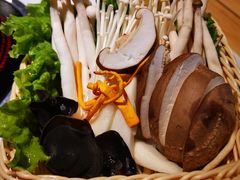 -黑鸡小馆(金源店)