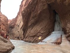 -天山神秘大峡谷