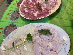 猪粉肠-华哥新鲜猪精品美食