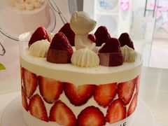 逃跑草莓奶油蛋糕-浮光之丘MontCake生日蛋糕(花牌坊店)