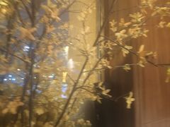 -八府香鸭·啫啫煲(华山路店)