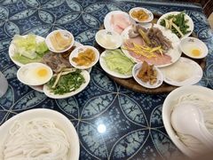 -桥香园云南过桥米线(金马碧鸡店)