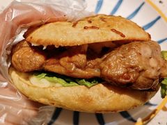 -必胜客(滨江店)