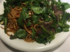 -刘胖子家常菜·蹄花焖藕(兴业店)