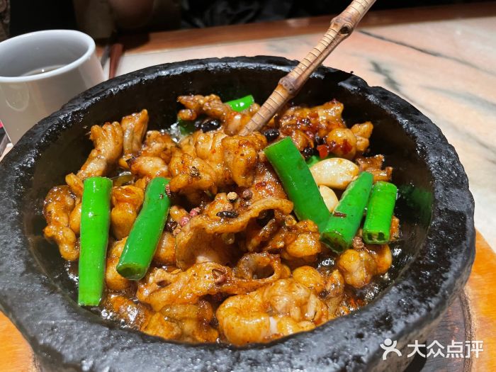 桂满陇-西湖船宴(西单大悦城店)石锅杭椒牛蛙图片