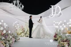 点击看大图 -In March三月艺术婚礼