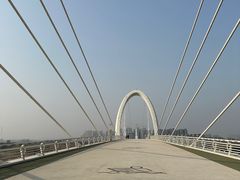 -南京眼步行桥