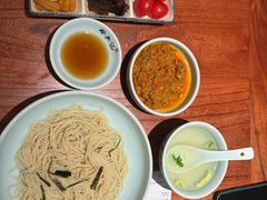 -裕兴记•蟹黄面馆(人民广场店)