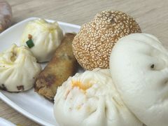 小笼包子-新丰小吃(庆春路分店)
