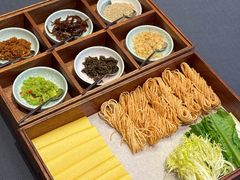 -鲁采LU STYLE(新天地店)