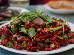 -乡土特色.冷锅鱼.牦牛肉汤锅