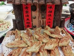 -闯关东东北农家菜(崂山石老人店)