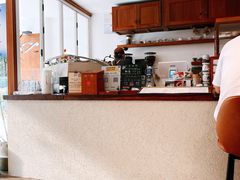 -Line来恩咖啡(石厦花园店)