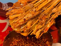 -何师烧烤Pro ·江湖川菜·小龙虾·精酿啤酒(太古里旗舰店)