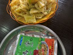 -何胖子丸子汤(南海街店)