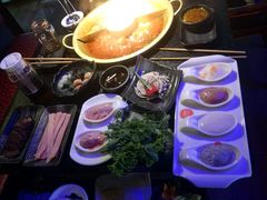 -九鼎轩脆毛肚火锅(商业街店)