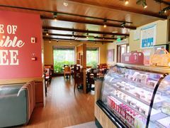 面包甜点陈列柜-COSTA COFFEE(西湖天地店)