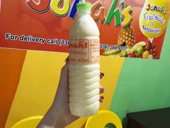 菠萝沙冰-Jonah's Fruit Shake & Snack Bar