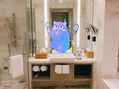 -上海漕河泾万丽酒店