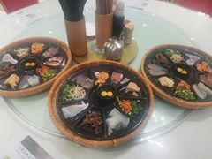 -老国贸云南传统过桥米线(滇池店)