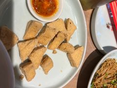 弄堂臭豆腐-弄堂小笼包(天津南开大悦城店)